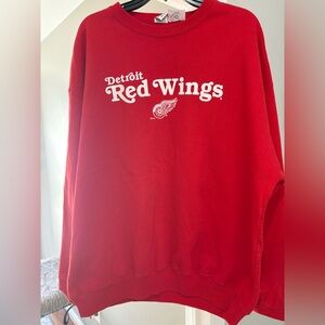 Mens Vintage CCM Detroit Red Wings NHL Hockey team sweatshirt.